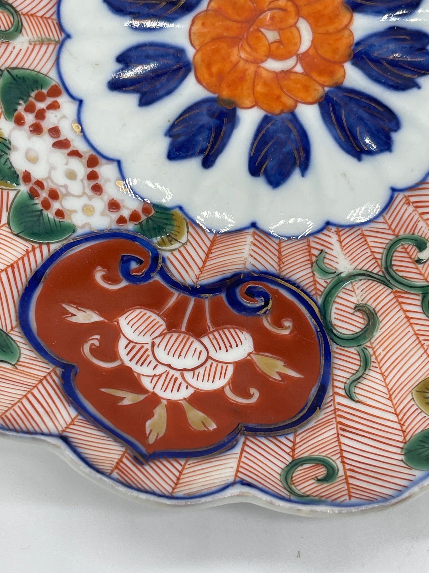 Scalloped 8.25" Imari Plate