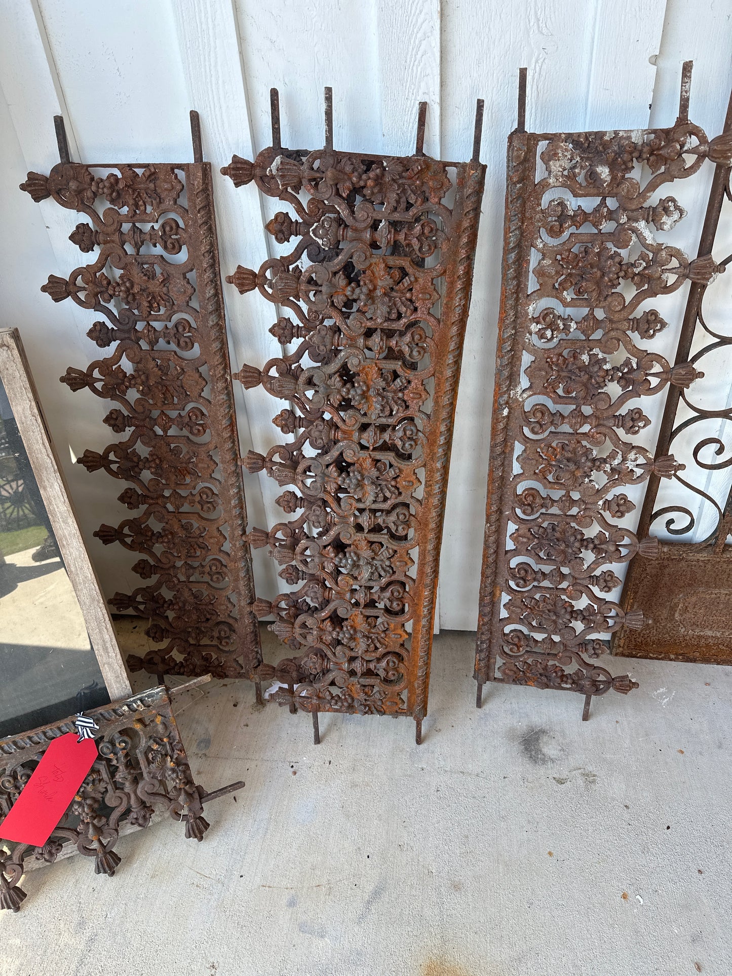 Cast Iron Metal Work Balconierre