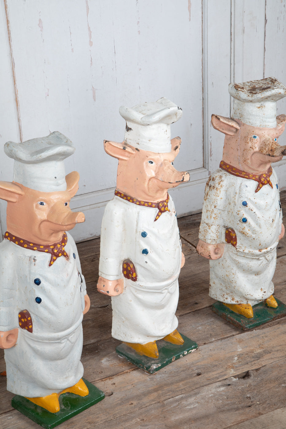 Cast Iron Pig Chefs